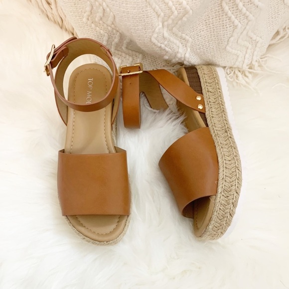 NEW Luna Platform Sandal- in Cognac - Picture 2 of 6